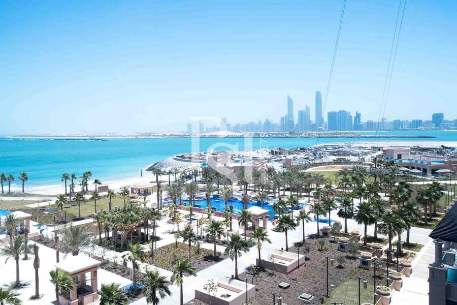 11 fairmont-residence-marina-abu-dhabi-window-pool-view (1). JPG