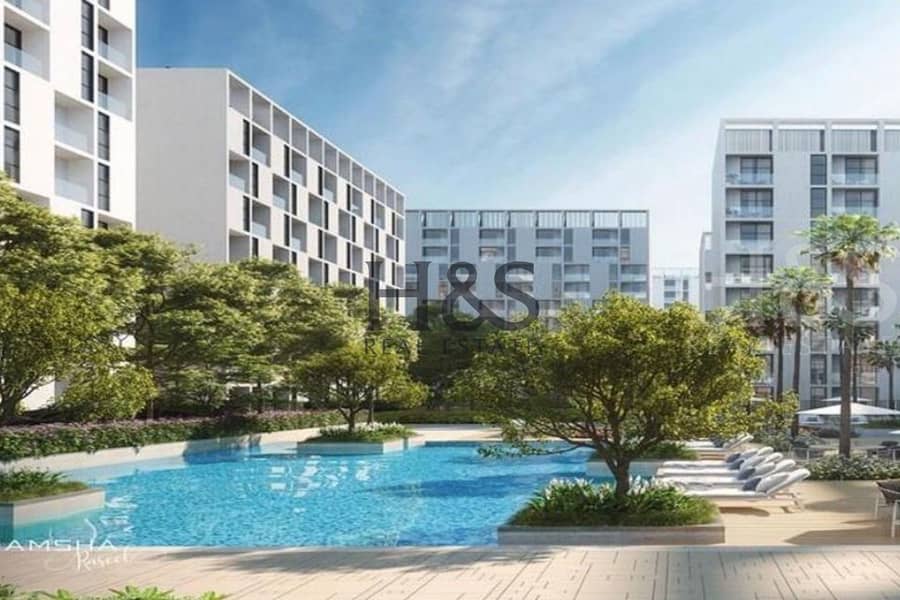 Perfectly Positioned: Elegant Apartment Near Amenities Perfectly Positioned: Elegant Apartment Near Amenities