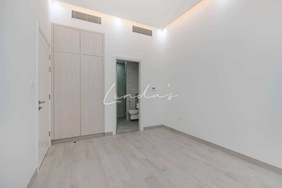 4 Bed Brand New | Spacious | Modern | Bright 4 Bed Brand New | Spacious | Modern | Bright