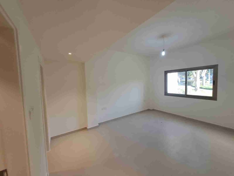 20 1000153379. jpg
