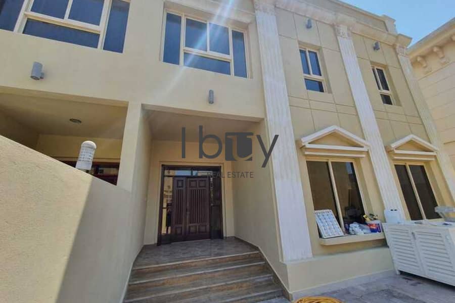 Large Balcony | Ready To Live In | Private Parking