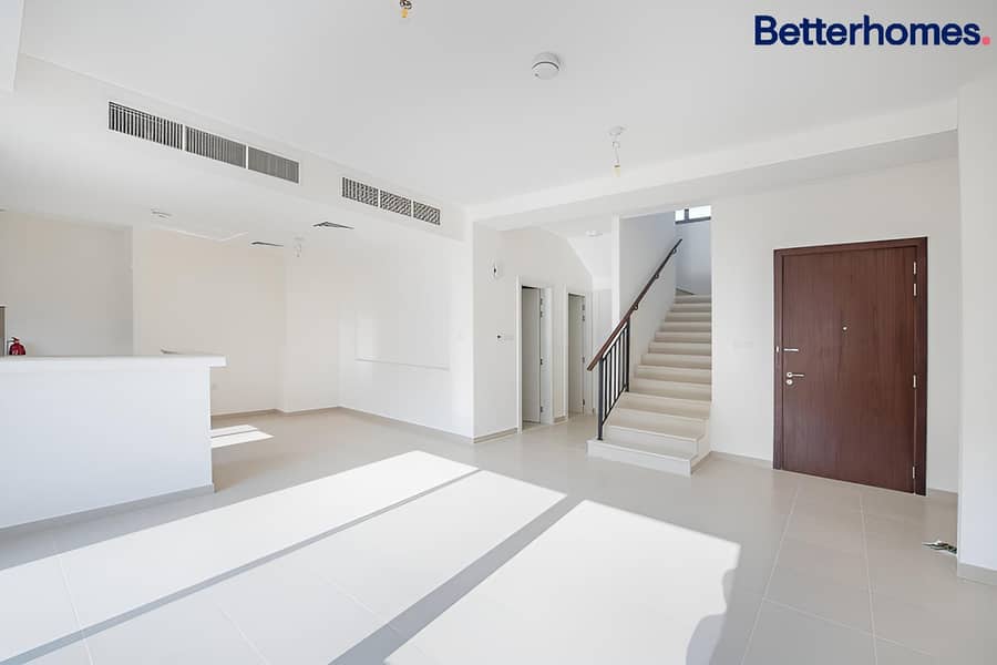 Single Row | Greenbelt | Vacant | 3 Bedroom