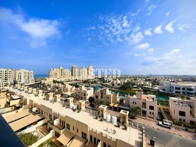 2 Bedroom Apartment for Sale in Al Hamra Village, Ras Al Khaimah - Corner Unit | Stunning Marina Views | Spacious 2BR