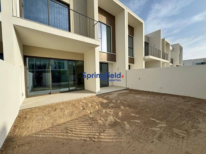 Single Row | 3 Bed+Maid's Room | Ready to Move In
