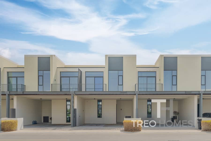 Single Row|Motivated Seller|Large Plot