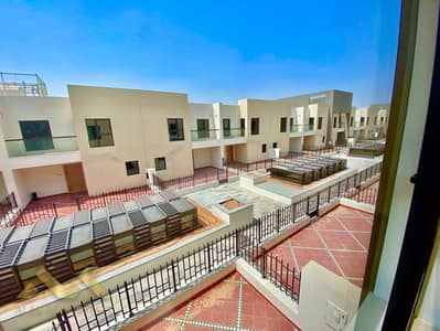 تاون هاوس 3 غرف نوم للايجار في المدينة العالمية، دبي - PHOTO-2025-02-13-14-47-18 7. jpg