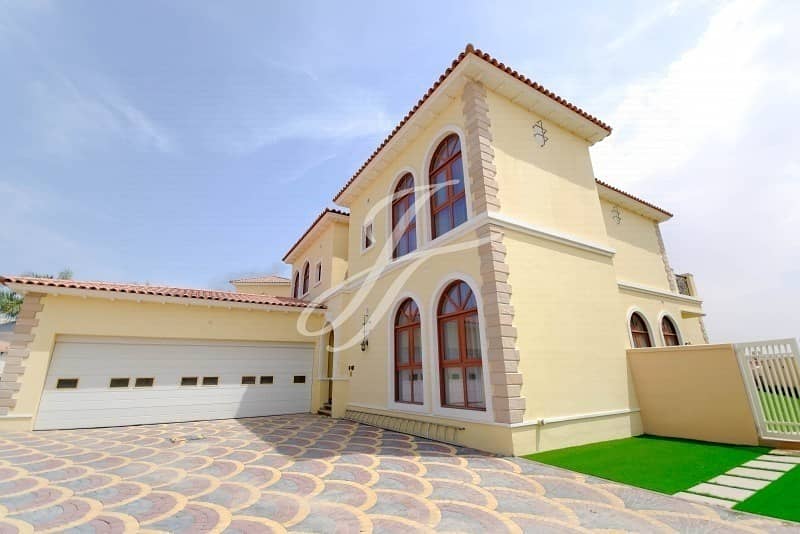 5 Bedroom- Beautiful stand alone Villa - Canal view