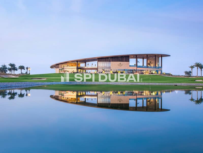 12 Golf_Greens-Gallery-05. jpg