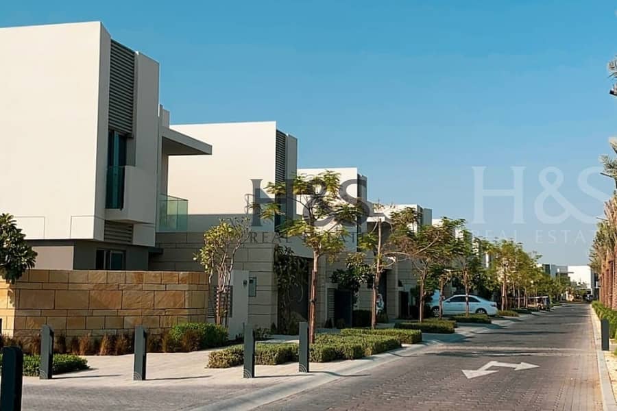 位于姆瓦伊莱社区,阿尔扎希亚 5 卧室的别墅 3700000 AED - 11516035 位于姆瓦伊莱社区,阿尔扎希亚 5 卧室的别墅 3700000 AED - 11516035
