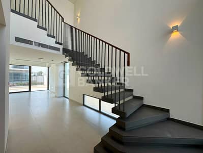 4 Bedroom Townhouse for Sale in The Valley by Emaar, Dubai - Walking Distance to Golden Beach and Swimming Pool