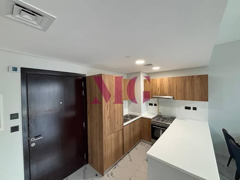 11 e0560beb-1fbd-4fa3-80a9-ba4294ddf3eb. jpg