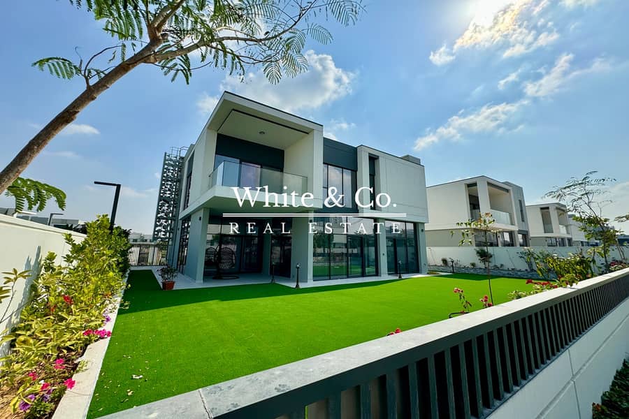 位于阿尔弗雷德街区,穆罗杰弗雷恩别墅区 5 卧室的别墅 8800000 AED - 11516851 位于阿尔弗雷德街区,穆罗杰弗雷恩别墅区 5 卧室的别墅 8800000 AED - 11516851
