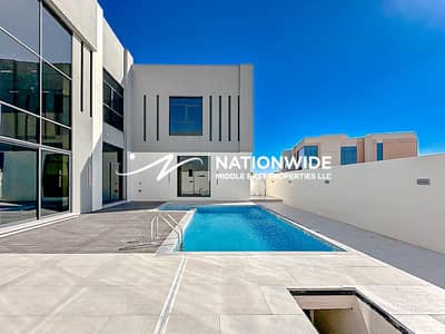 5 Bedroom Villa for Sale in Khalifa City, Abu Dhabi - Luxurious Villa | Prime Location | Modern Living