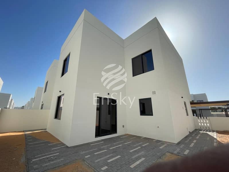 4BHK +Maid|front of playing area| Single Row 4BHK +Maid|front of playing area| Single Row