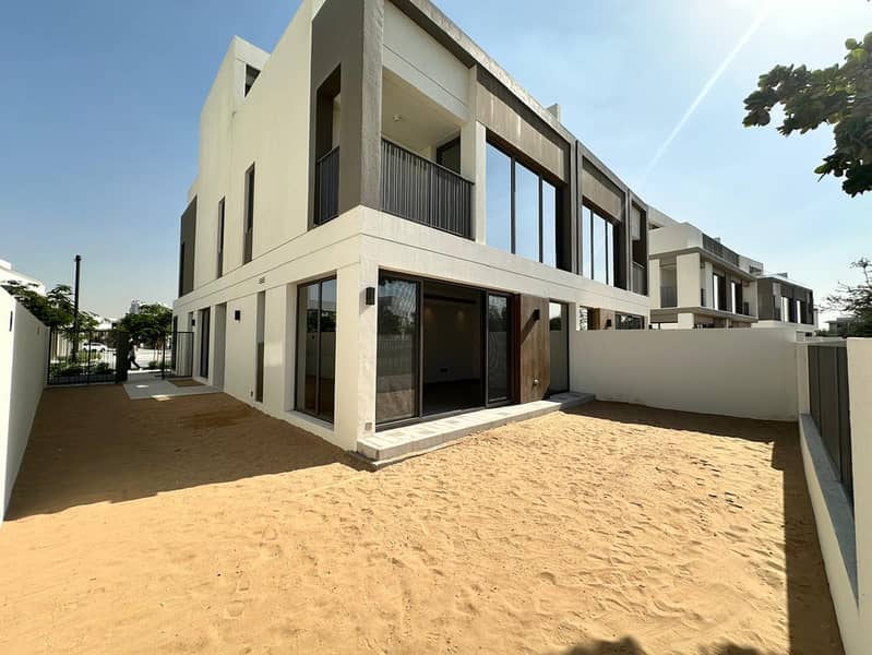 位于蒂拉尔阿尔加夫综合社区,奥拉别墅区 4 卧室的联排别墅 320000 AED - 11517393 位于蒂拉尔阿尔加夫综合社区,奥拉别墅区 4 卧室的联排别墅 320000 AED - 11517393