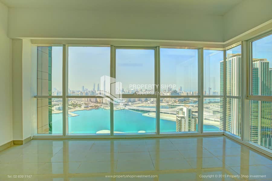 5 3-br-apartment-abu-dhabi-al-reem-island-marina-square-mag-5-residences-view. JPG