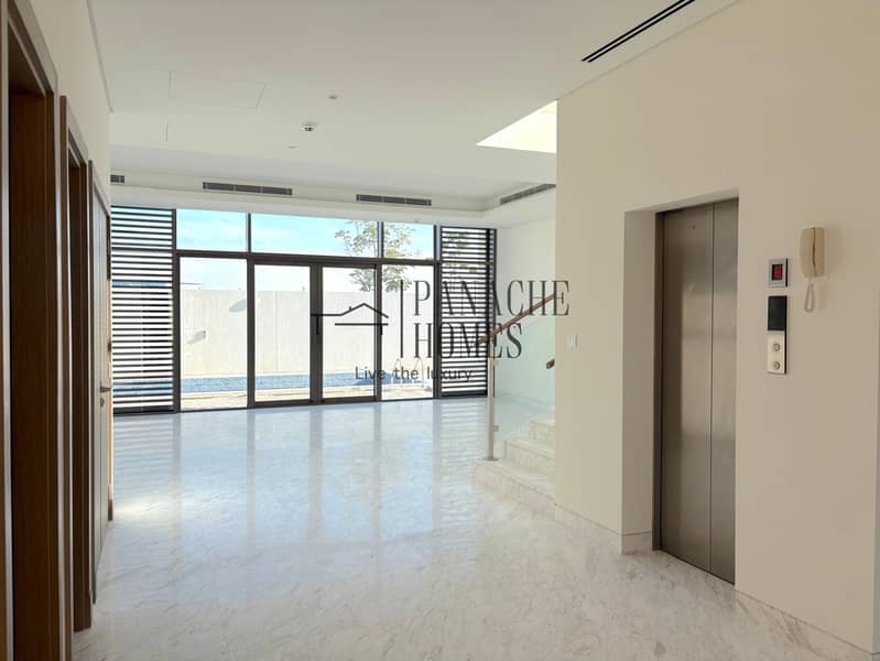 3 Entrance. jpg