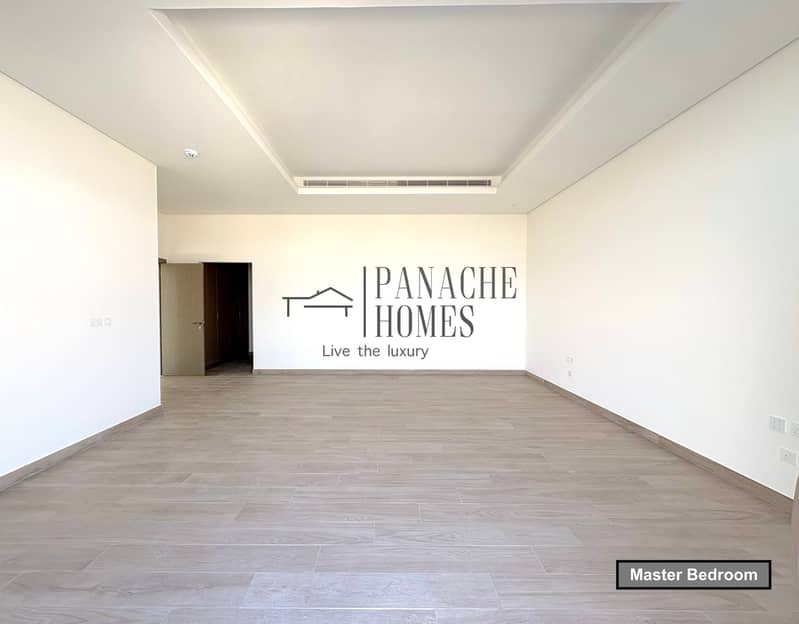 10 Master Bedroom. jpg