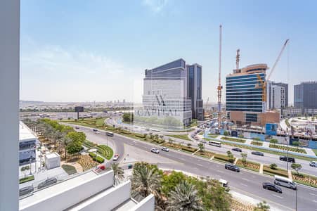 1 Bedroom Apartment for Rent in Business Bay, Dubai - Burj View | Unfurnished | Mid floor | Spacious