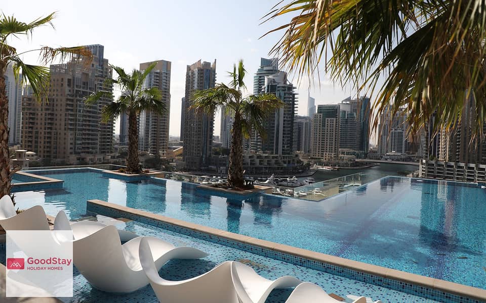 34 646f3dbb4a4a4ac1ae5853b1_Marina Gate I - Infinity Edge Pool 3. jpg