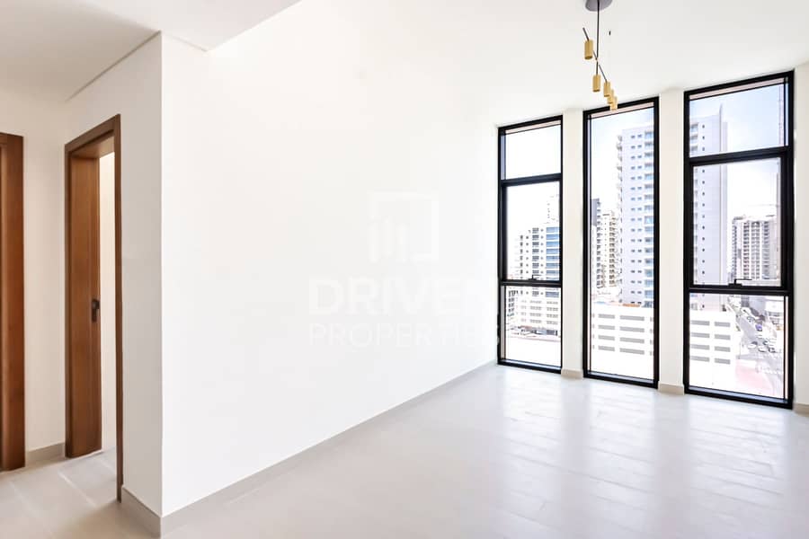 位于朱美拉环形村(JVC),JVC第11区,宾哈蒂郁金香馆 1 卧室的公寓 75000 AED - 11518410 位于朱美拉环形村(JVC),JVC第11区,宾哈蒂郁金香馆 1 卧室的公寓 75000 AED - 11518410