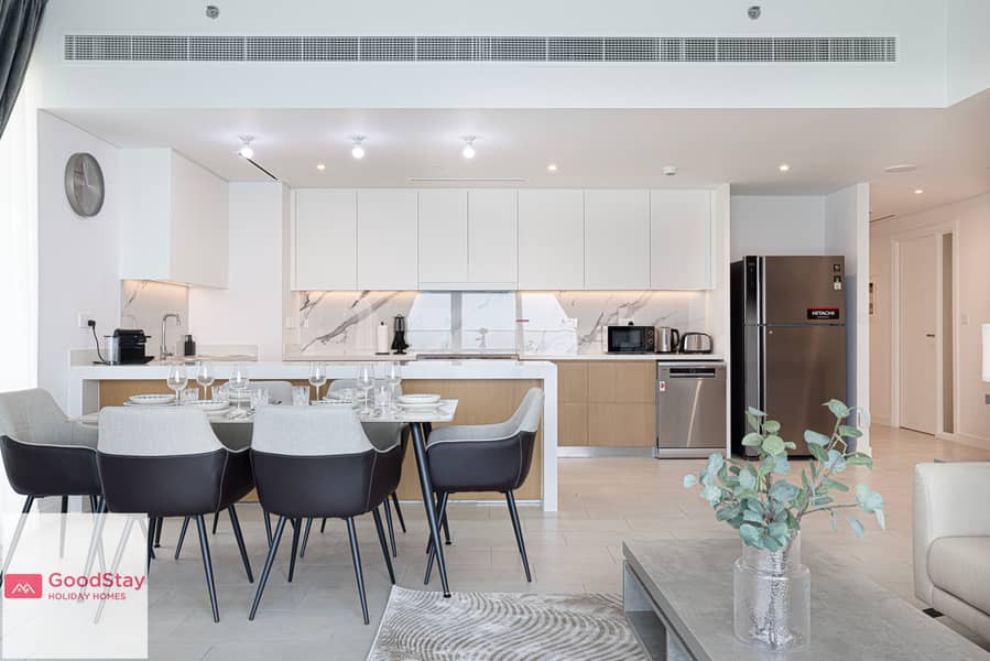 8 Private Beach- Seaview Premium 3BED -JBR LUX Stays (6). jpeg