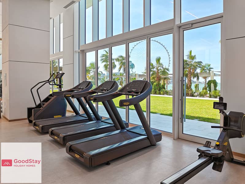 12 Private Beach- Seaview Premium 3BED -JBR LUX Stays (9). jpeg