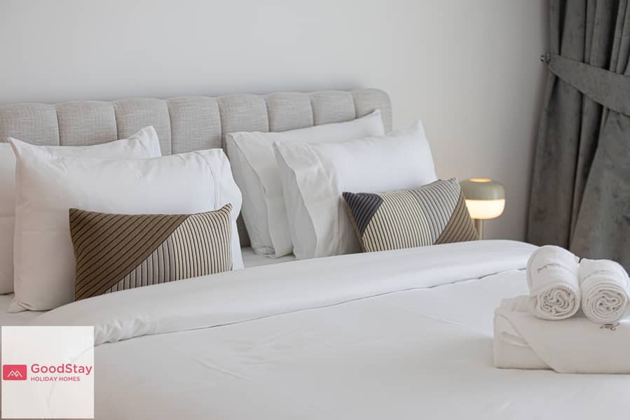 18 Private Beach- Seaview Premium 3BED -JBR LUX Stays (15). jpeg