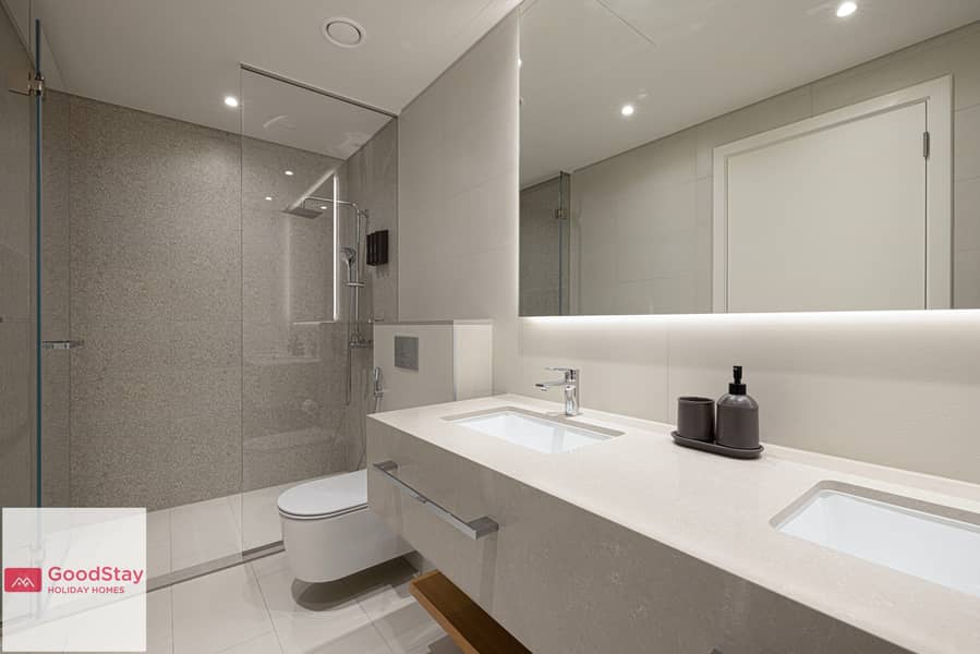 33 Private Beach- Seaview Premium 3BED -JBR LUX Stays (31). jpeg