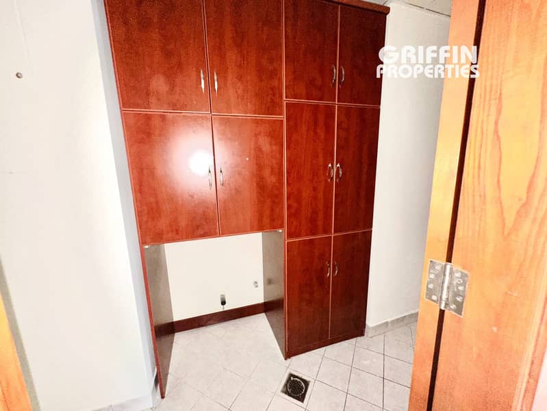 24 de6be605-e4dd-42b8-97eb-e6f6024358b3. jpg