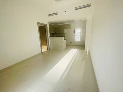 شقة 1 غرفة نوم للايجار في المدينة العالمية، دبي - 6c84844d-e64c-4b57-a8f8-703a6c146779. jpg