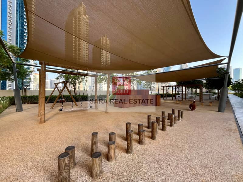 31 Kids Play Area. JPG