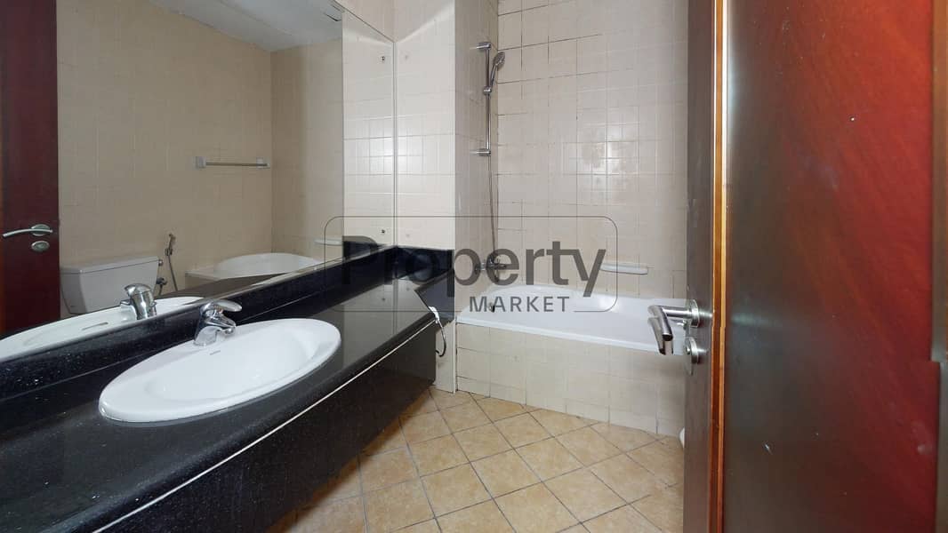 11 Building-49-MED-1BR-Bathroom. jpg