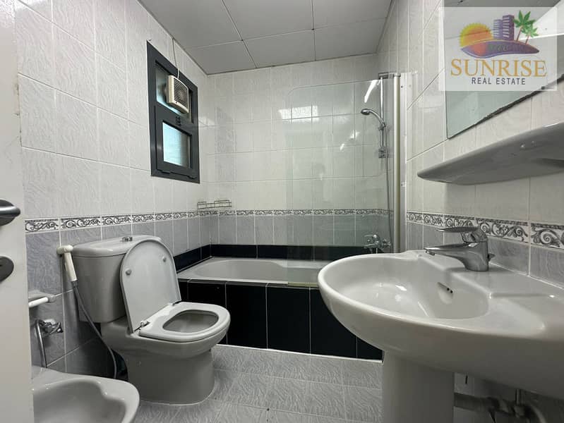 14 5abae0c0-8b52-4840-b085-160ea4a33aed. jpg