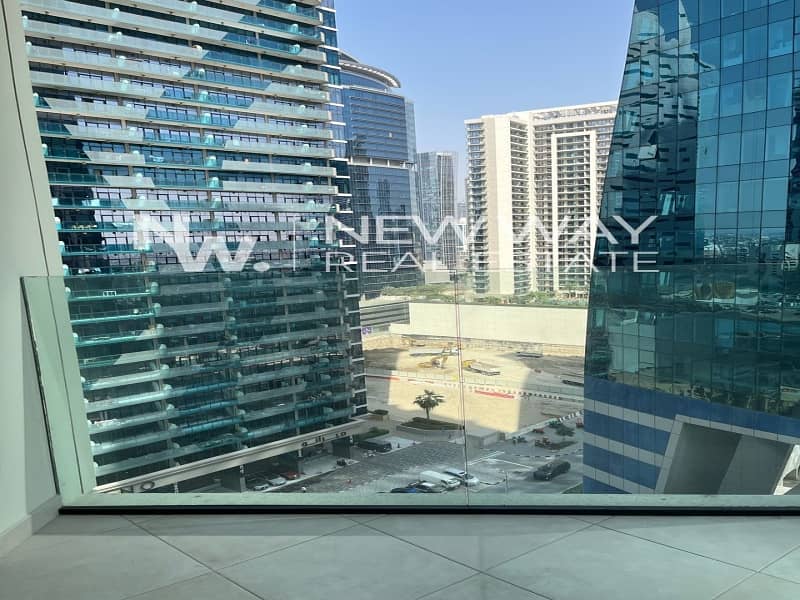 Stylish Studio | Canal View | Brand New