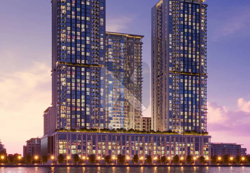 Beachfront Luxury: Class Meets Panoramic Views Beachfront Luxury: Class Meets Panoramic Views