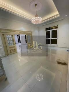 فیلا في الرحبة 7 غرف 220000 درهم - 11522353