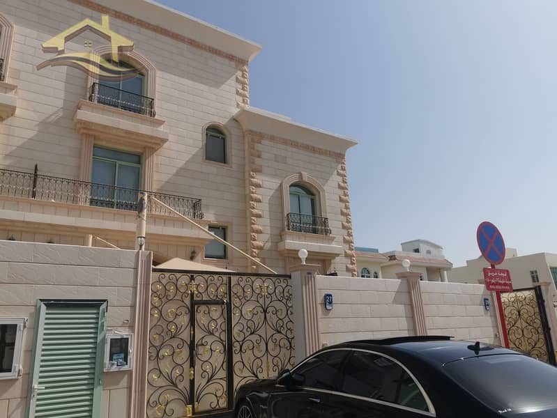 Вилла в Халифа Сити, 6 спален, 155000 AED - 6829140 Вилла в Халифа Сити, 6 спален, 155000 AED - 6829140