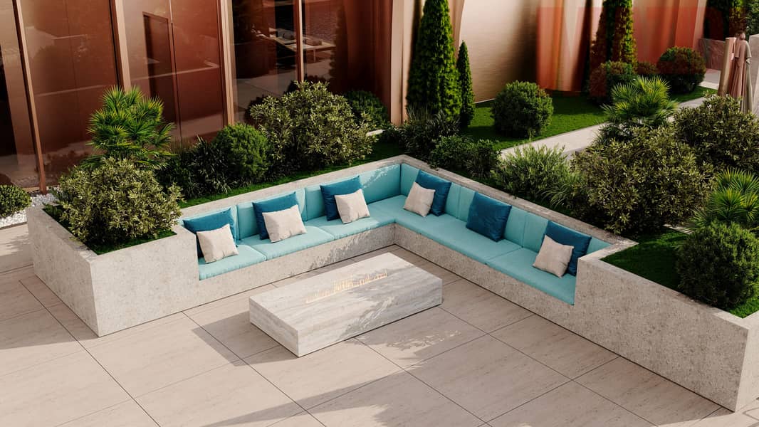 35 Outdoor Family Area. jpg
