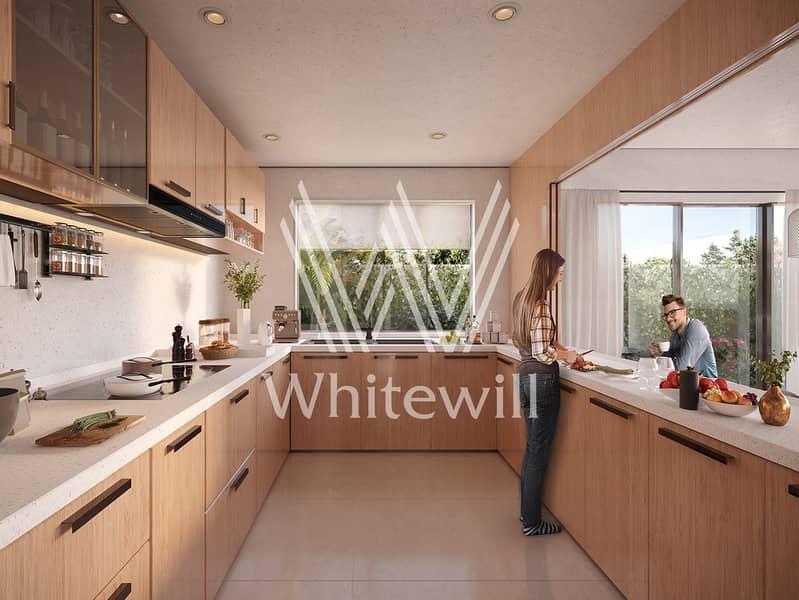 7 Kitchen. jpg
