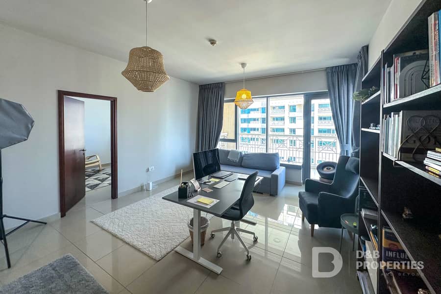 Mid Floor | Fountain View | Unfurnished Mid Floor | Fountain View | Unfurnished