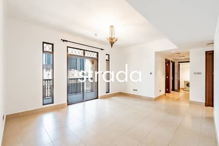 1 Bedroom Apartment for Sale in Downtown Dubai, Dubai - Vacant | Large Layout | 1.5 Bath