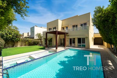 4 Bedroom Villa for Rent in The Meadows, Dubai - Upgraded | Private Pool + Jacuzzi | Vacant