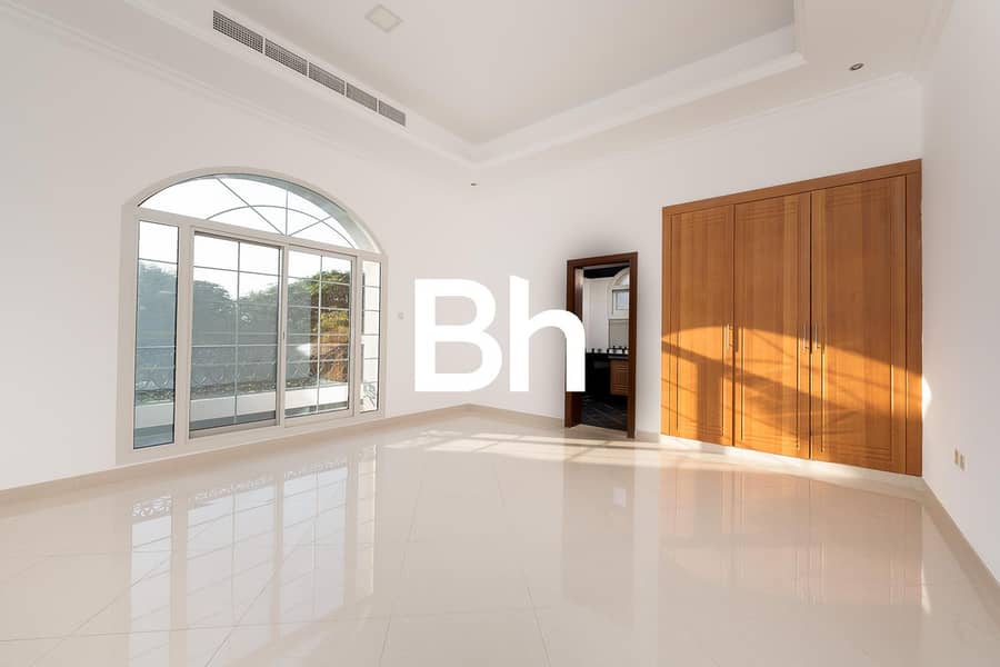 位于别墅区,哈西恩达别墅区 7 卧室的别墅 475000 AED - 10212484 位于别墅区,哈西恩达别墅区 7 卧室的别墅 475000 AED - 10212484