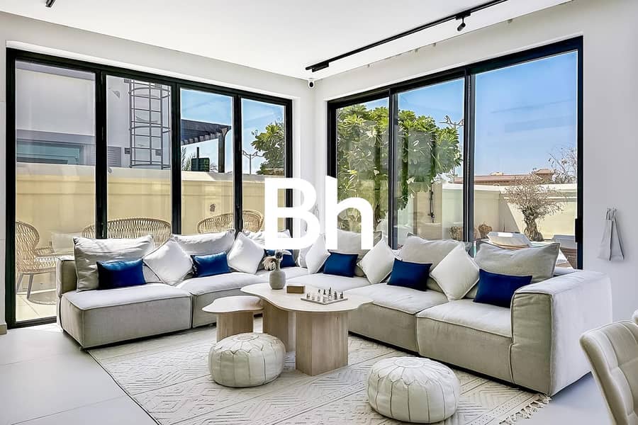 位于猎鹰奇迹之城,西部公寓北 5 卧室的别墅 725000 AED - 11030909 位于猎鹰奇迹之城,西部公寓北 5 卧室的别墅 725000 AED - 11030909