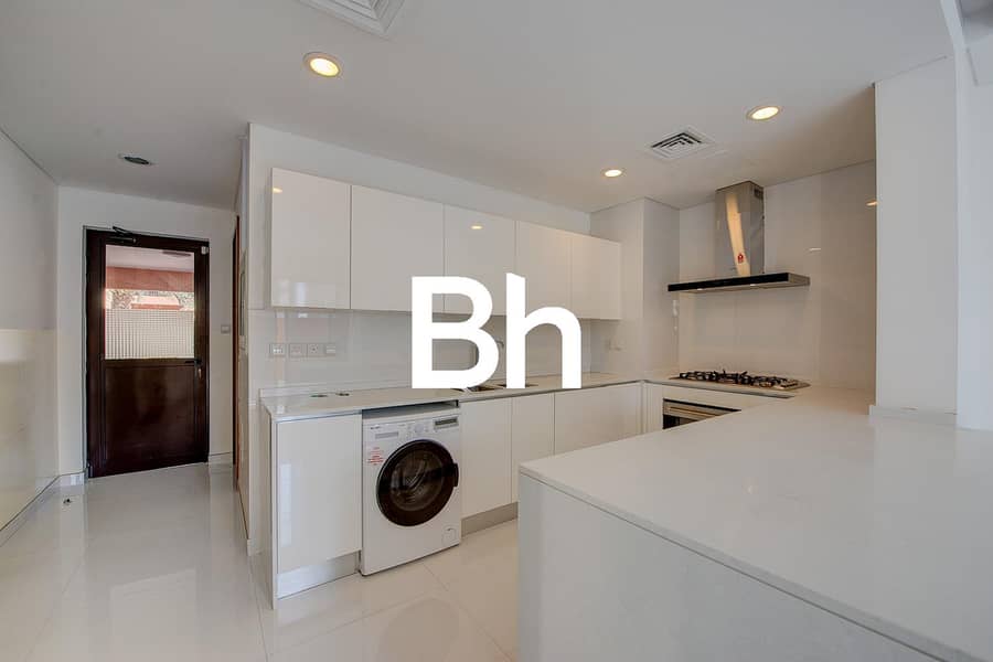 Park View | Spacious Layout | Single Row Park View | Spacious Layout | Single Row