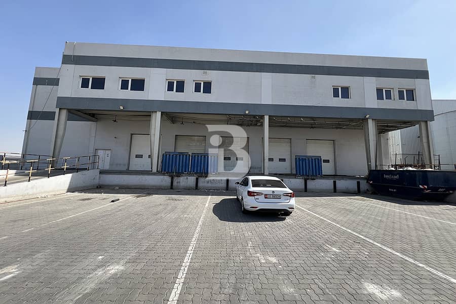 位于杰贝阿里,杰贝阿里自由区 的仓库 1600000 AED - 11500945 位于杰贝阿里,杰贝阿里自由区 的仓库 1600000 AED - 11500945