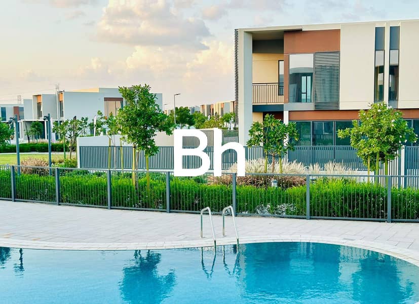 位于迪拜乐园,樱花树联排别墅区 4 卧室的联排别墅 260000 AED - 11339198 位于迪拜乐园,樱花树联排别墅区 4 卧室的联排别墅 260000 AED - 11339198
