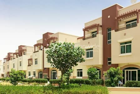 Outstanding Studio Apartment with Rental Back Outstanding Studio Apartment with Rental Back