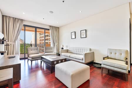 2 Cпальни Апартаменты в аренду в Палм Джумейра, Дубай - Living room (11). jpeg 2 Cпальни Апартаменты в аренду в Палм Джумейра, Дубай - Living room (11). jpeg
